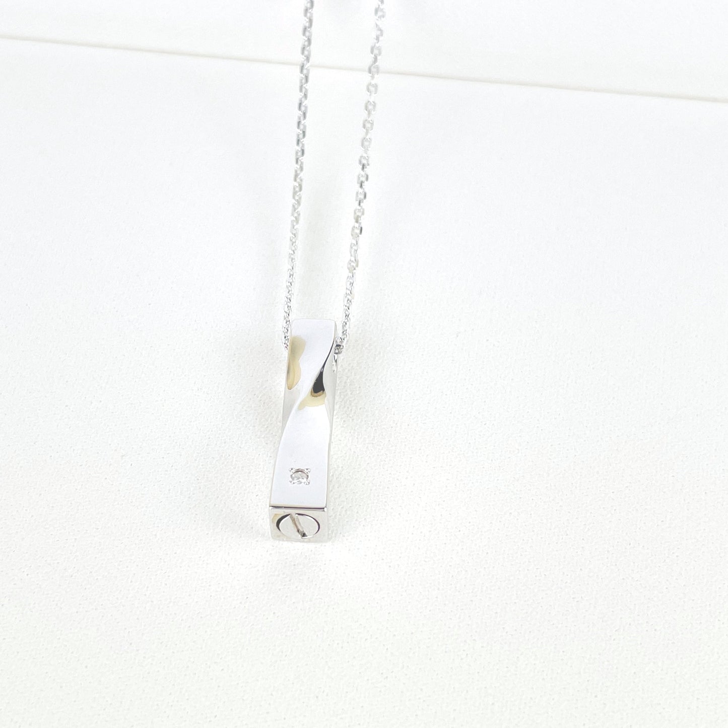 Soul Jewelry - ソウルジュエリー -遺骨ペンダント ツイスト シルバー925 Dia 0.01ct